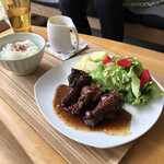 107cafe+dogs - チキンのバルサミコ酢煮セット