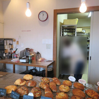 ナユタベーカリー_2