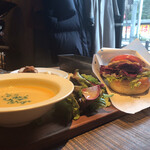 ファクトリー - 