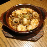 Sarubatore Kuomo Ando Baru - マッシュルームと小エビのオイル煮680円