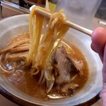 喜らく - 麺リフト