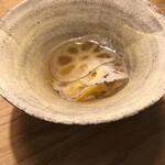 communico - いい香り〜♪一口食べるとお出汁のおいしさにノックアウト。パスタの中は里芋ペースト、蓮根スライスの食感が素晴らしい！