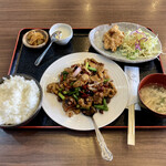 悦悦飯店 - ラム肉のクミン炒め定食(980円)