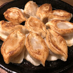 Kyuushuudamashii - もっちり焼き餃子