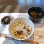 宇豆基野 - ぶりご飯！（アサリとセリからの急遽変更）