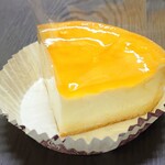 ピストリーナディオ - 「デリチュースのチーズケーキ(ワンカット)」税抜460円