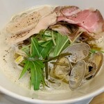 麺Lab 美味身 - あっさりアサリのumami塩そば