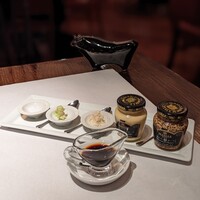 銀座ブルーリリー ステーキ＆チャイニーズレストラン - 