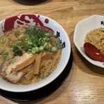 Ramen Makotoya - 