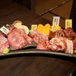 越後肉蔵堂 - おまかせ盛り(３人前)　3600円