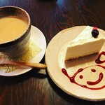 64Cafe＋Ranai - チャイ＆レアチーズケーキ