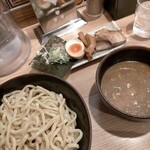 えび豚骨拉麺 春樹 - 