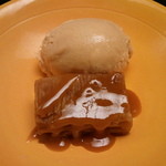 赤坂 菊乃井 - 2013-01 焼きリンゴときなこアイス