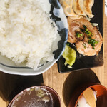 肉汁餃子のダンダダン - 