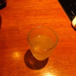 本鳥久 - 食前酒の酢のお酒です。