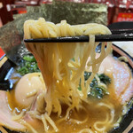 Yokohamaiekeisouhonzanyoshimurakechokkeitenramenuchidaya - 酒井製麺