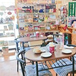 手作り雑貨とコーヒーのお店 ティニーガーデン - 中　2020/02