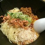 おどるタンタン麺 - 