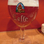 酒の大桝 - Leffe600円　