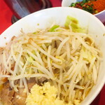 ラーメン二郎 - 汁なし半分＋ニンニク多め＋青ネギ