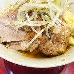 ラーメン二郎 - この日の豚