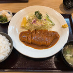 Tonkatsu Bungo - とんかつ定食 935円