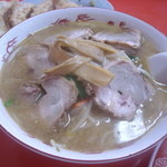 大門 - 味噌チャーシュー麺