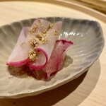 温石 - 赤蕪胡麻酢