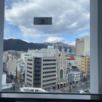 麺屋 雪風 - 自然光の入る場所でヽ(*^∇︎^*)ﾉ わ〜い