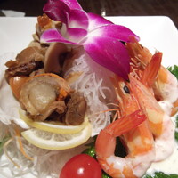 廣東料理 民生 ヒルトンプラザウエスト店 - 季節の冷菜盛り合わせ