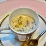 北島亭 - 2022.1.  ホワイトマッシュルームのクリームスープ