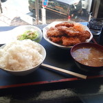 とんかつ 唐揚 おかだ - 唐揚定食