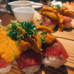 渋谷 Kairi - 肉寿司　ウニが乗ってて美味しい