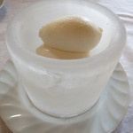 ウシマル - ＜2013年1月＞うちの牛乳アイスクリームとヨーグルト