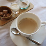 ウシマル - ＜2013年1月＞ミルクティーをまた作ってもらいました