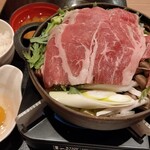 Shabushabu Sukiyaki Koshitsu Dainingu Tenkuu - 