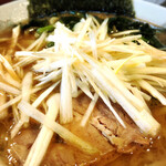 しょうゆとんこつラーメン 匠家 - 