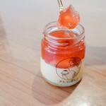 プリンに恋して - いちごなめらかプリン