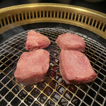 焼肉　福々 - 牛タン牛タン極上タン