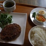 田 カフェと暮らしの商店 - 