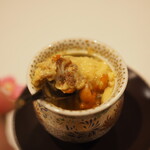 うを徳 - カニの茶碗蒸し　ウニ乗せ