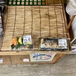 道の駅　鷹ら島 - 【16:50頃撮影】弁当・惣菜コーナー