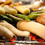 Kotoshiro - 野菜焼きシーン