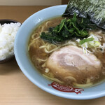 横浜ラーメン 町田家 - 