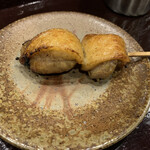 鳥田中 - モモ盛り合わせ（内腿とソリ）