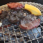 炭火焼肉・韓国料理 KollaBo - 