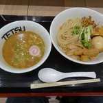 つけめんTETSU ららぽーと豊洲マリーナキッチン店 - 特製つけ麺1,000円
