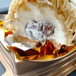 ルーテシア - 高級モンブランの中身(/´△`＼)