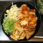 カルビ丼とスン豆腐専門店 韓丼 - 1.5倍増量・上てっちゃん丼920円