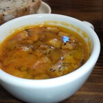クリエッタ - ランチのスープ（豚肉）